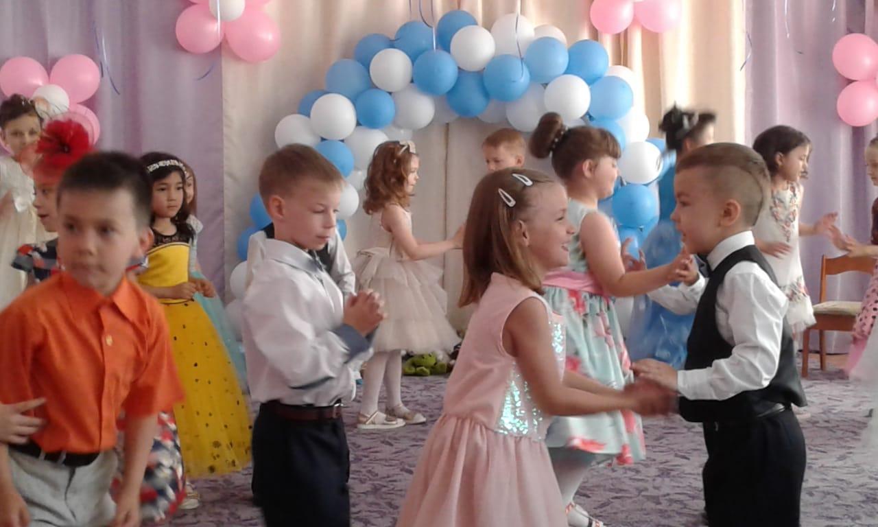 Выпускной -2019 "До свиданья детский сад"