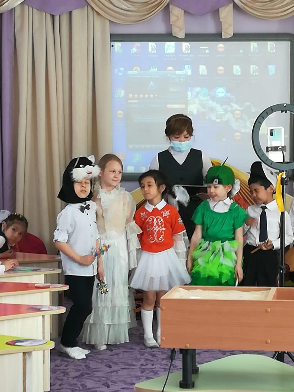 Городской семинар "Өз елің -алтын бесік"